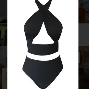 Cupshe two-piece bikini.